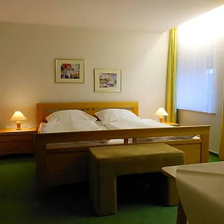 Westfalenhof Garni 3*