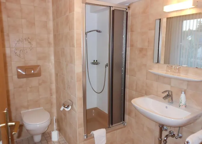 Westfalenhof Garni Szálloda 3*